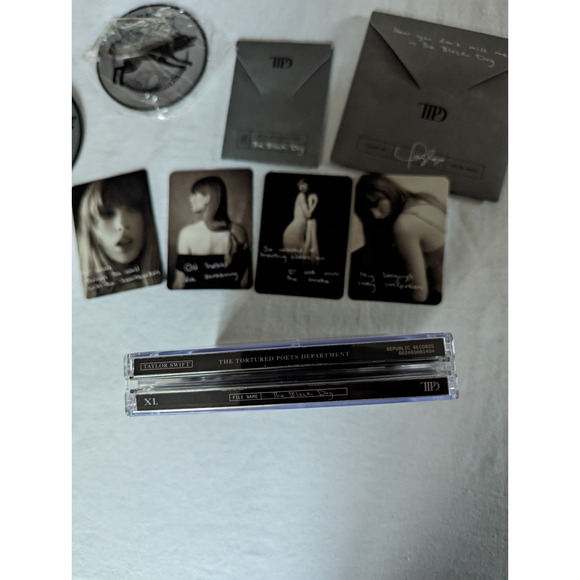Taylor Swift The Tortured Poets Department Deluxe CD The Black Dog TTPD - Picture 11 of 14